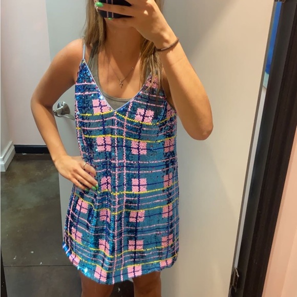 Small buddy love sequin dress. Will drop price if wanted - Picture 2 of 2